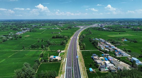 合（肥）周（口）高速公路安徽寿县至颍上段项目进入收尾阶段