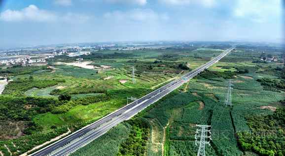 广西壮族自治区百色北环高速公路项目通过交工验收